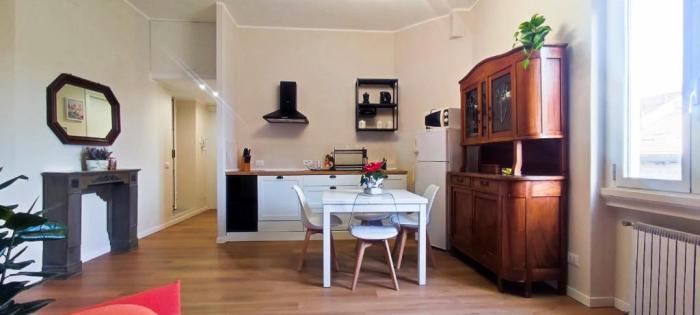 2 Bedroom Gem Near Milano Centrale Fast Wi Fi Kademy House Δωμάτιο φωτογραφία