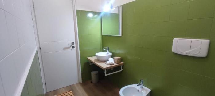 2 Bedroom Gem Near Milano Centrale Fast Wi Fi Kademy House Δωμάτιο φωτογραφία