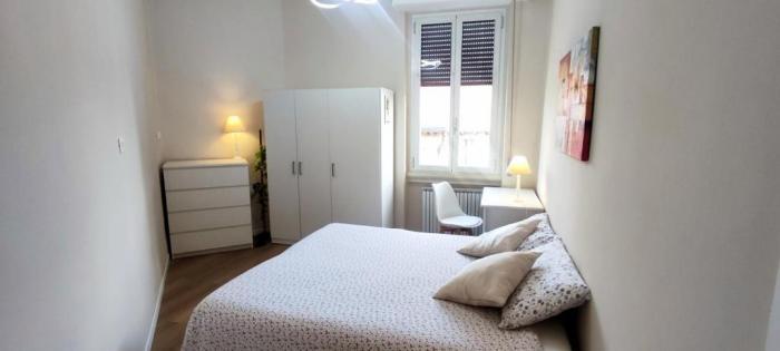 2 Bedroom Gem Near Milano Centrale Fast Wi Fi Kademy House Δωμάτιο φωτογραφία