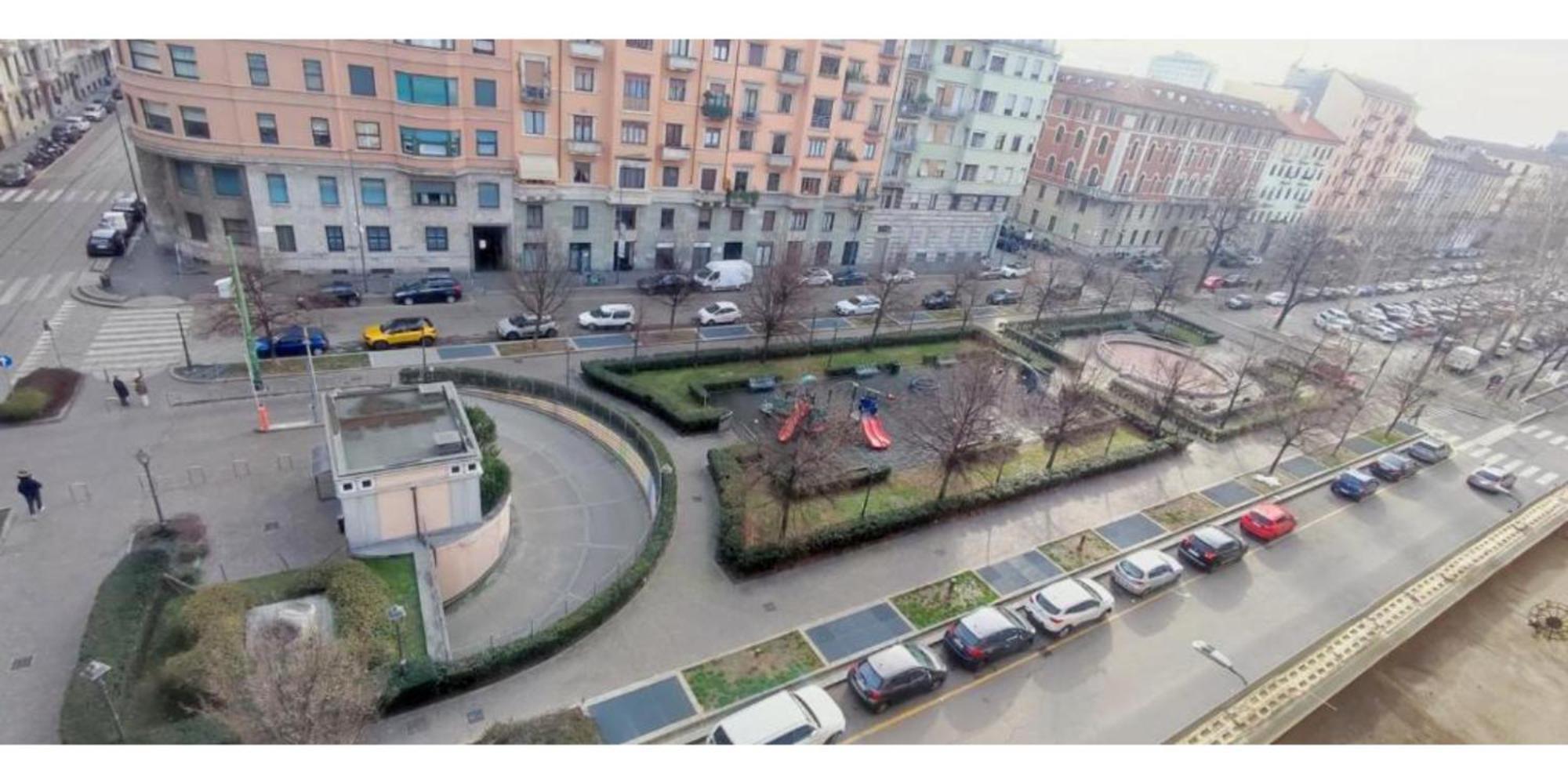 2 Bedroom Gem Near Milano Centrale Fast Wi Fi Kademy House Εξωτερικό φωτογραφία